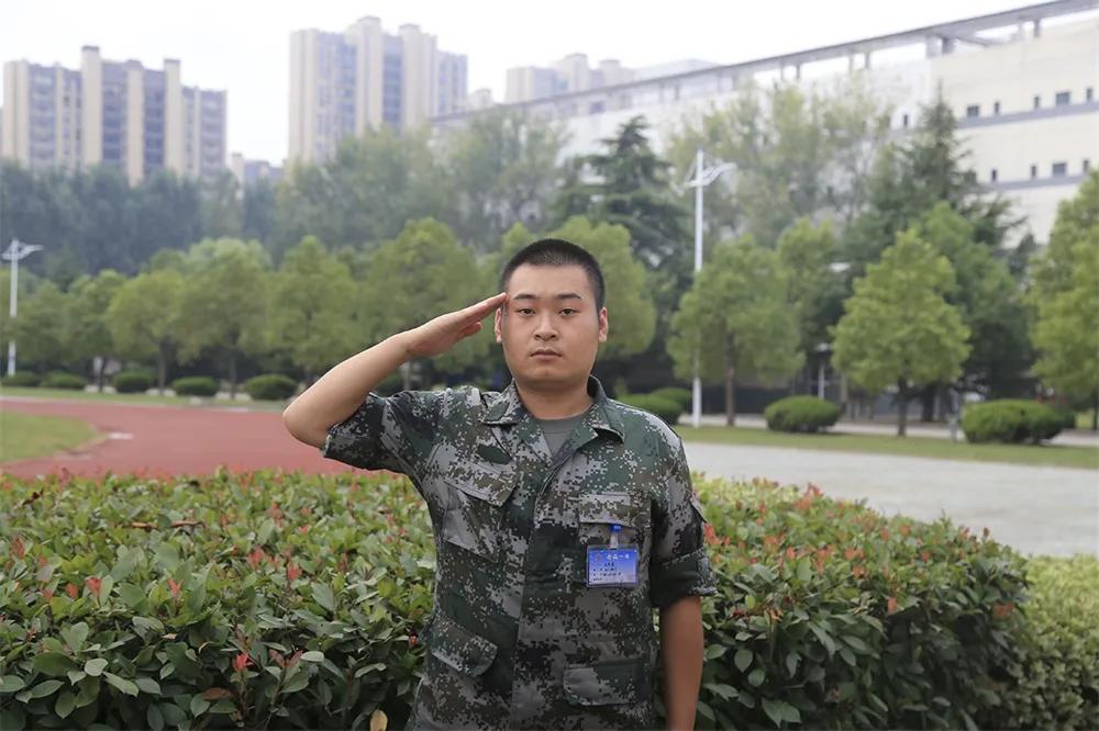 俄罗斯最新坦克之旅，自然美景与心灵平静的探寻之旅