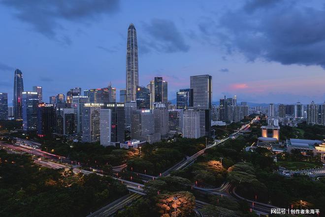 深圳市南门墩科技前沿，高科技产品盛宴的最新动态