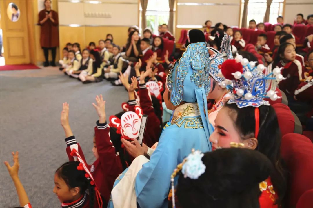 龙山三棒鼓最新视频，传统艺术的现代演绎魅力展示